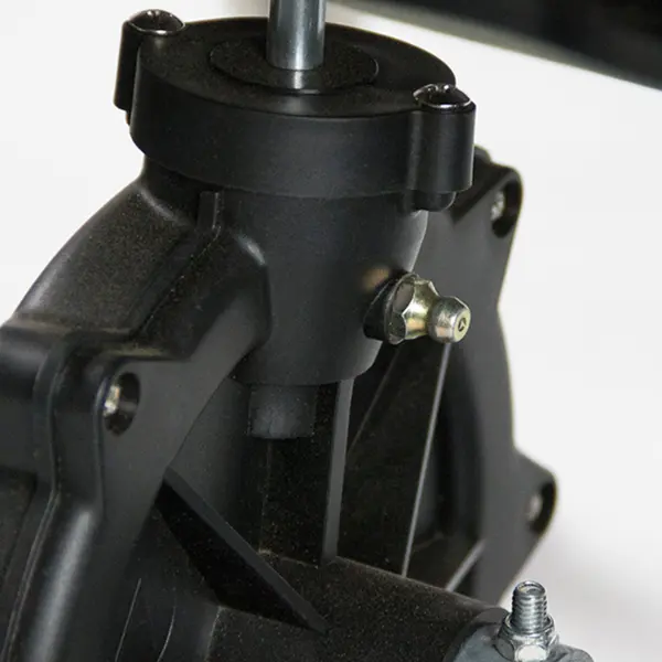 Chapin 8400C 100 Pound Professional Broadcast Turf Spreader grease fitting
