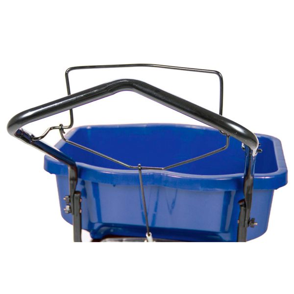 Chapin 8201A 80 Pound Residential Ice Melt Spreader with Baffles handle and bail