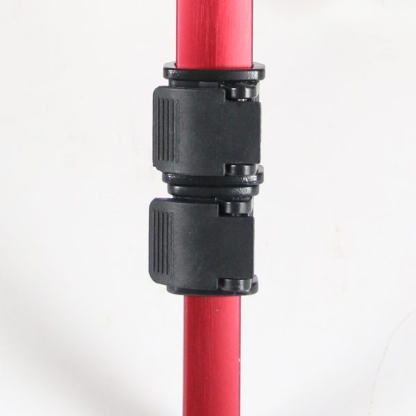 Chapin 4996 Tripod Lawn Sprinkler locking leg