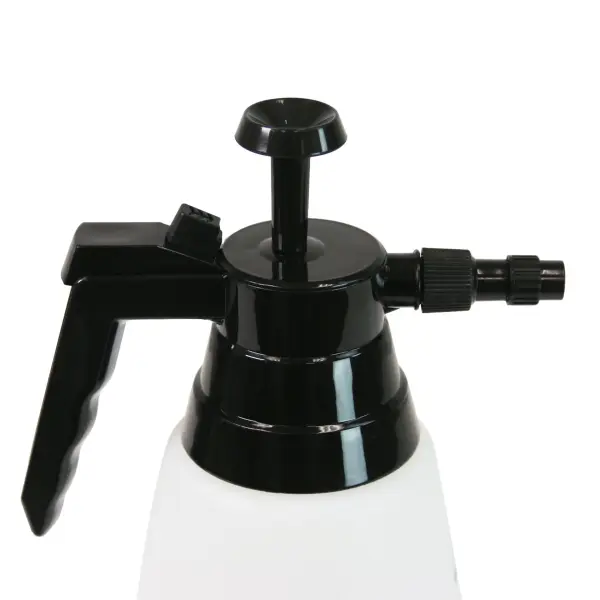 Chapin 10031 2 Liter Multi-Purpose Handheld Sprayer - Chapin