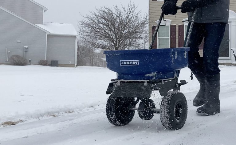Chapin Residential Ice Melt Spreader