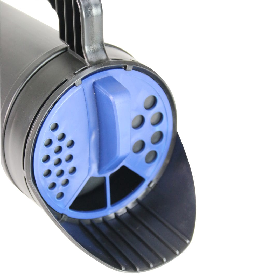 8740a_detail-open Chapin 8740A 64-ounce hand shaker spreader full opening
