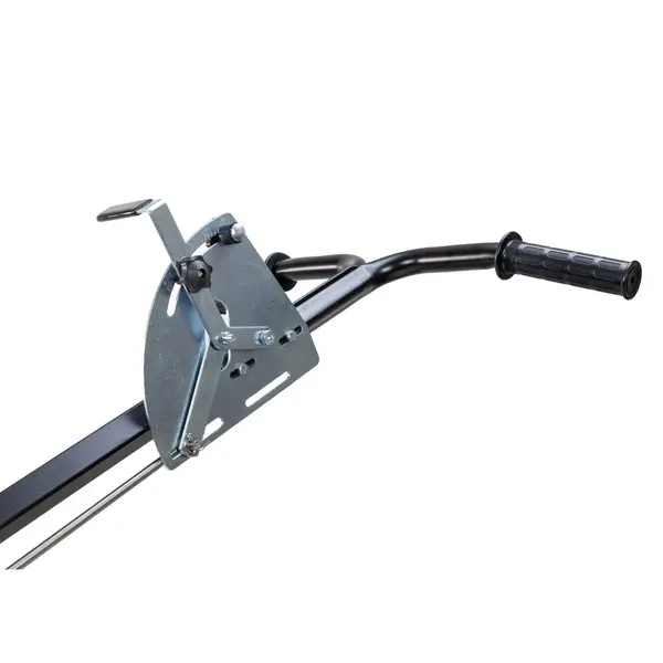 Chapin 88400B 100-pound Professional Salt and Ice Melt Spreader
