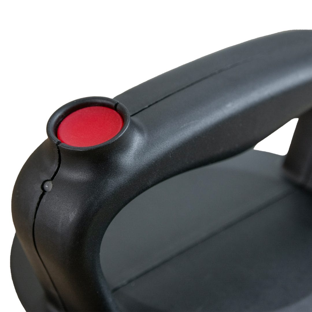 28124-EVO AutoSprayer-Battery Powered Sprayer-Product-Image-Sprayer.28124_detail3 Chapin 28124 EVO Autosprayer 2-gallon lawn and garden battery powered sprayer EVO power button