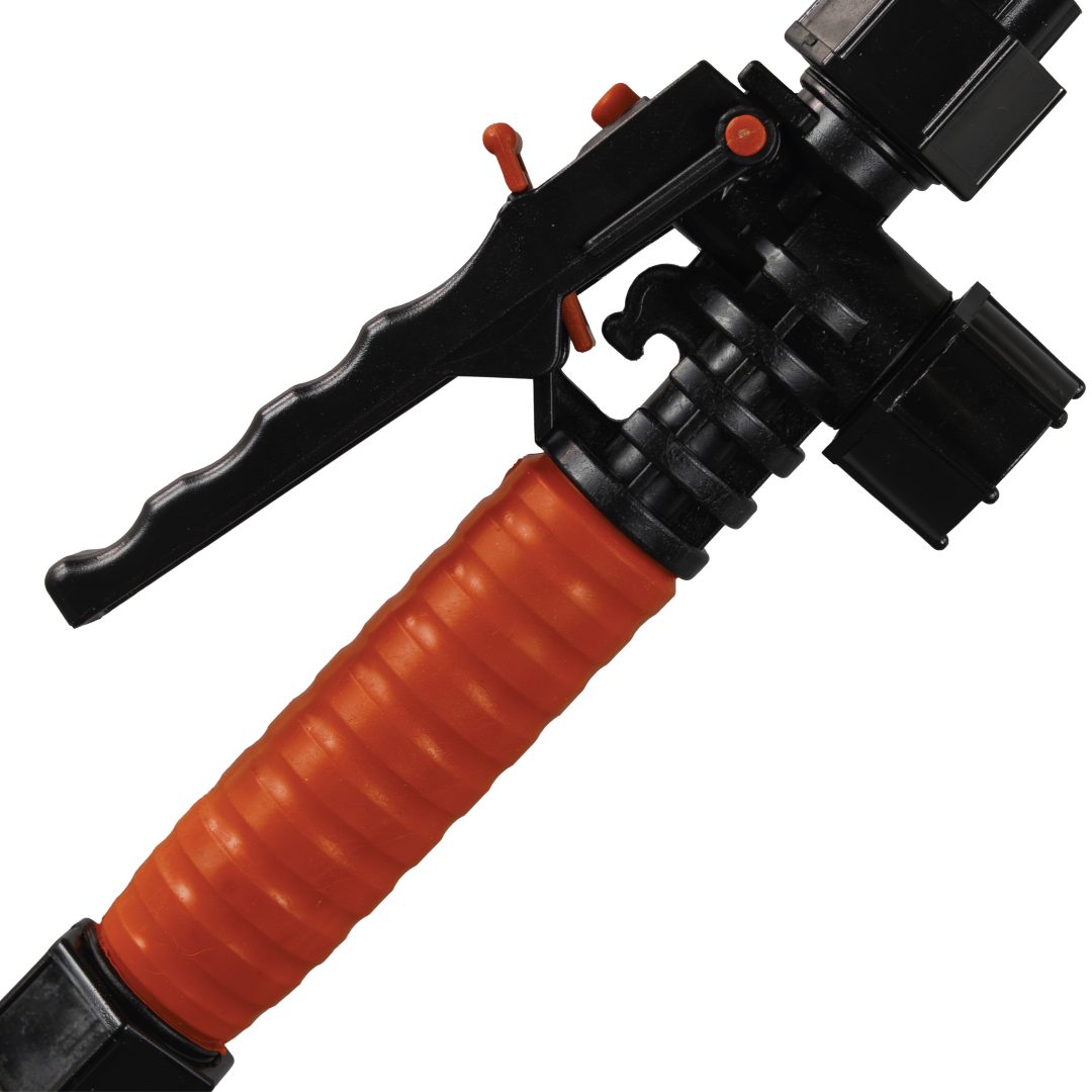 61800_-20 Chapin 61800 4 gallon backpack sprayer for gardens, lawns, and landscape - cushioned grip sprayer shut-off