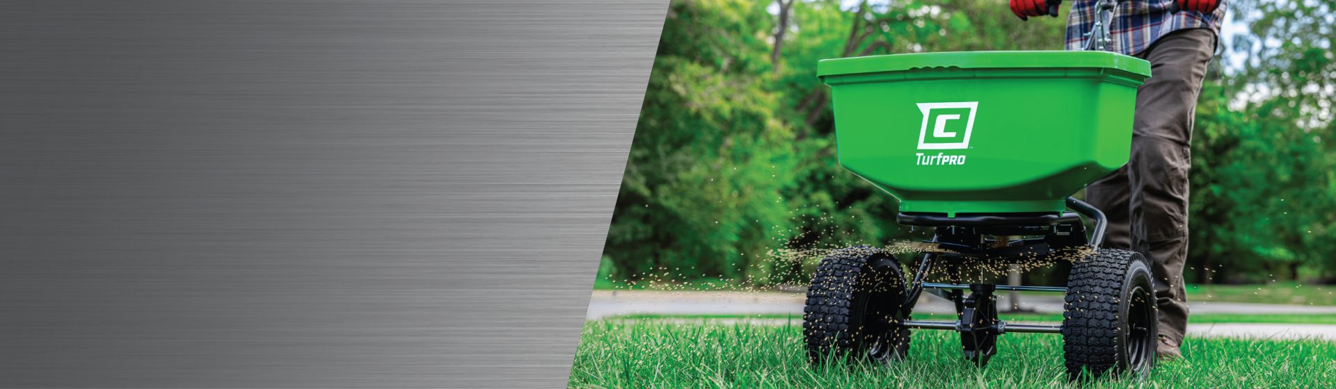 Chapin sprayers and spreaders for professional landscapers and lawn care
